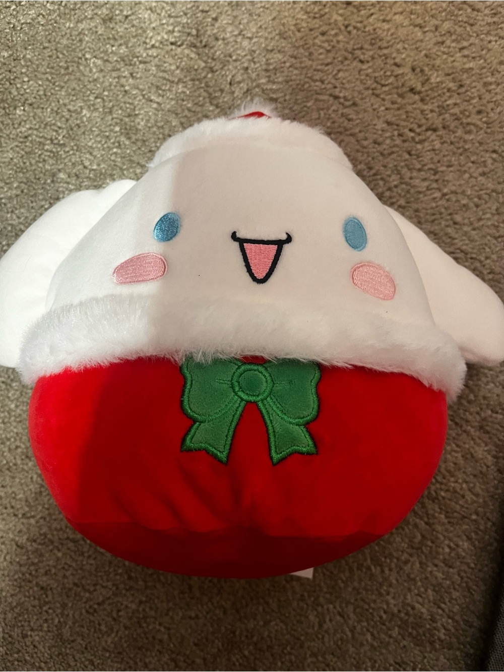 Squishmellows Sanrio hello kitty cinnamoroll holiday Christmas plush toy stuffed